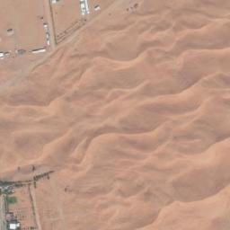 Satellite imagery of Qarn Bint Sa‘īd, AE