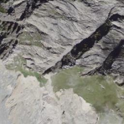 Satellite imagery of 三等三角點 6015, TW