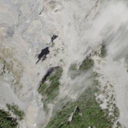 Satellite imagery of 三等三角點 6015, TW