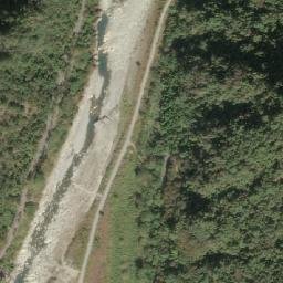 Satellite imagery of 殖產局柱, TW