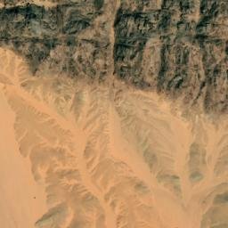 Satellite imagery of Jabal Ghurāb Rayyān, EG