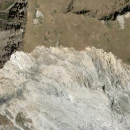 Satellite imagery of 三等三角點 5984, TW