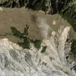 Satellite imagery of 三等三角點 5984, TW