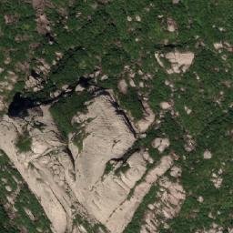 Satellite imagery of Longchuangshi, CN