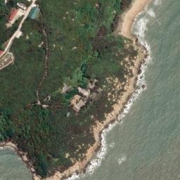 Satellite imagery of Three Chimney Bluff, CN