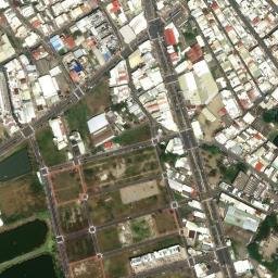 Satellite imagery of 三等三角點 553, TW