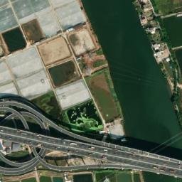 Satellite imagery of Pearl River Powerline Crossing, Tower West, CN