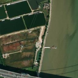 Satellite imagery of Pearl River Powerline Crossing, Tower West, CN