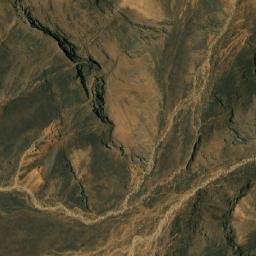 Satellite imagery of Ayéloum, DZ
