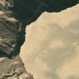 Satellite imagery of Khashm Musayyifīyah, SA