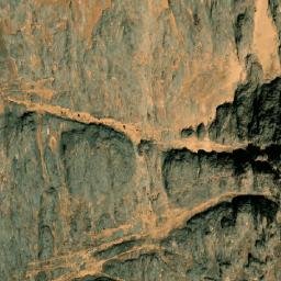 Satellite imagery of Gâra Taïnaouîne, DZ