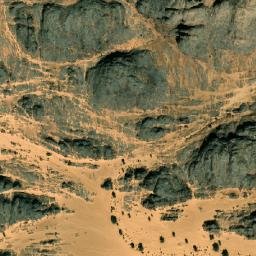 Satellite imagery of Gâra Taïnaouîne, DZ