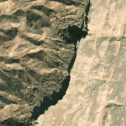 Satellite imagery of Khashm Mishlaḩ, SA