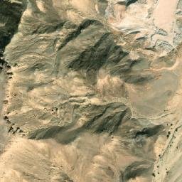 Satellite imagery of Khashm al Bakrah, SA