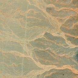 Satellite imagery of Khashm Abū Ramḑah, SA