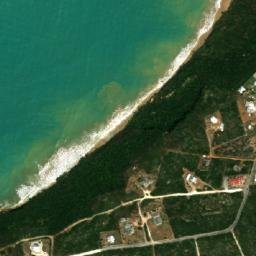 Satellite imagery of Crocus Hill, AI