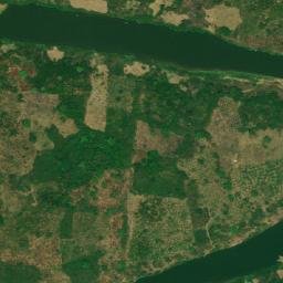 Satellite imagery of Nhà Tù Lao Bảo, VN