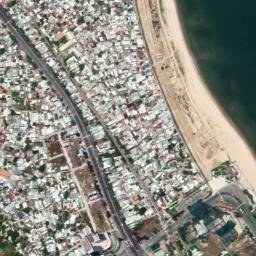 Satellite imagery of Pointe de Nam Ô, VN