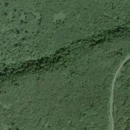 Satellite imagery of Runway 4 on JP Ushi Point Runway 2 WW2, MP