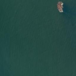 Satellite imagery of Rochers du Crâbe, VN