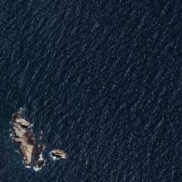 Satellite imagery of Les Mamelles, VN