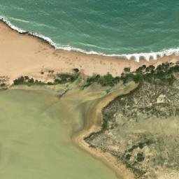 Satellite imagery of Punta Taroita, CO