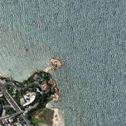 Satellite imagery of Hòn Chong, VN