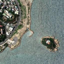 Satellite imagery of Hòn Chong, VN