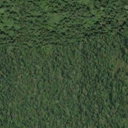 Satellite imagery of Phnum Sángkŏs, KH