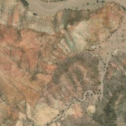 Satellite imagery of Inḏa‘i ‘Alé, DJ