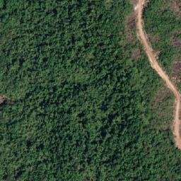 Satellite imagery of Phnŭm Hŏng Sŭm, KH