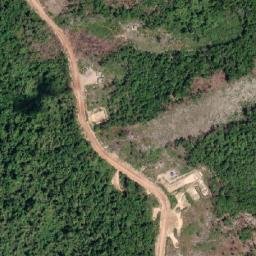 Satellite imagery of Phnŭm Hŏng Sŭm, KH