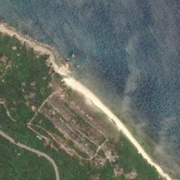 Satellite imagery of Rocher Hòn Ty, VN