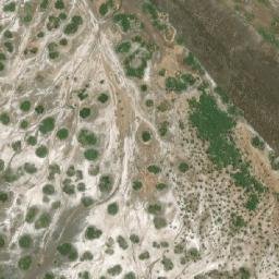 Satellite imagery of Ouḏginni, DJ