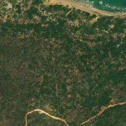 Satellite imagery of Punta Cruz del Deshecho, VE