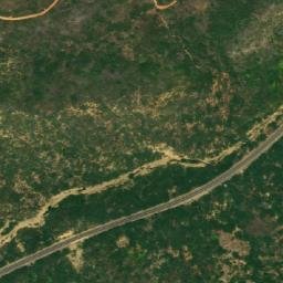 Satellite imagery of Punta Cruz del Deshecho, VE