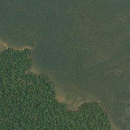 Satellite imagery of Chroŭy Lămdăm, KH