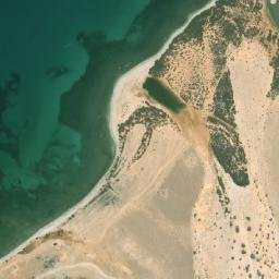 Satellite imagery of Raas Axmar, SO