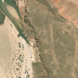 Satellite imagery of Raas Axmar, SO
