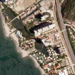 Satellite imagery of Punta de Caimán, CO