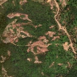Satellite imagery of Fila Quebrada Arena, VE