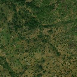 Satellite imagery of Hosséré Oupay, CM