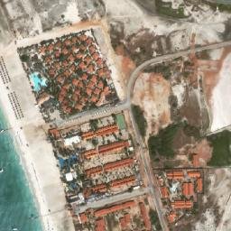 Satellite imagery of Punta La Playa, VE