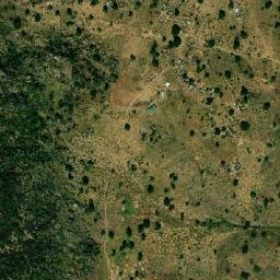 Satellite imagery of Hosséré Tamdé, CM