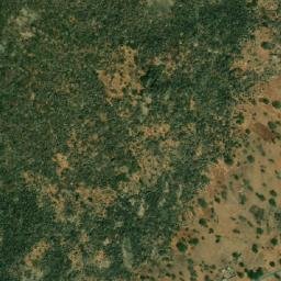 Satellite imagery of Dougour, CM