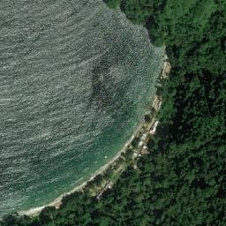 Satellite imagery of Punta Uquire, VE