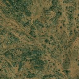 Satellite imagery of Hosséré Ngomaguian, CM