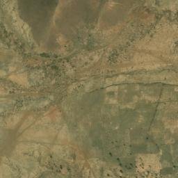 Satellite imagery of Hosséré Guié, CM
