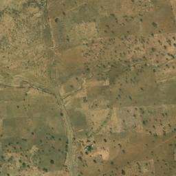 Satellite imagery of Hosséré Guié, CM