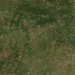 Satellite imagery of Hosséré Parvar, CM